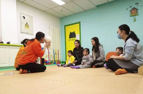 與芭迪熊親幼館的一場(chǎng)相遇，如何成就她的教育夢(mèng)想？