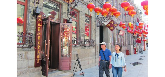 創(chuàng)建4A級(jí)景區(qū)，打造文化旅游新品牌——道外區(qū)，大力推進(jìn)中國(guó)巴洛克歷史文化街區(qū)建設(shè)